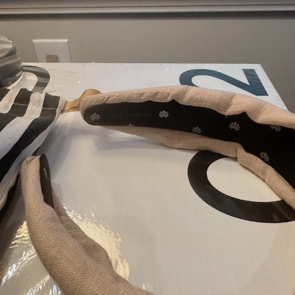 Lele Sadoughi Beige Knotted Headband - Picture 2 of 3